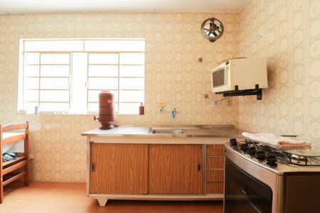 Casa à venda com 181m², 3 quartos e 2 vagasCozinha