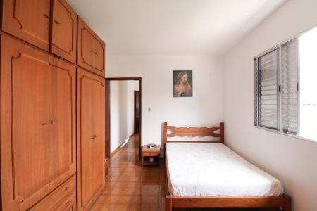 Casa à venda com 181m², 3 quartos e 2 vagasQuarto 2