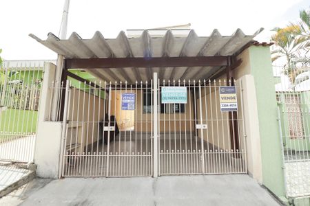 Casa à venda com 181m², 3 quartos e 2 vagasFachada