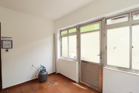 Casa à venda com 181m², 3 quartos e 2 vagasÁrea de Serviço