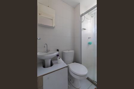 Banheiro social de apartamento à venda com 2 quartos, 41m² em Vila Penteado, São Paulo