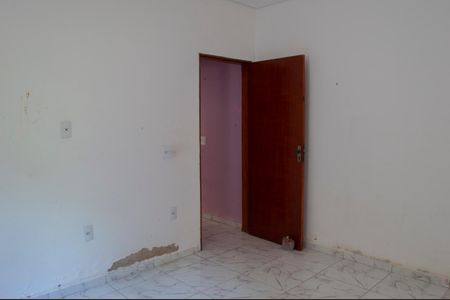 Casa para alugar com 80m², 1 quarto e 4 vagasQuarto 1