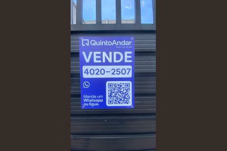 Casa à venda com 150m², 4 quartos e 2 vagas Casa à venda com 150m², 4 quartos e 2 vagasPlaca