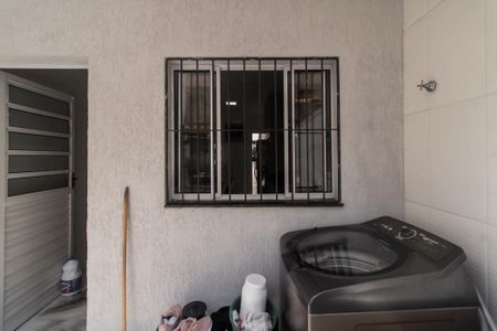 Casa à venda com 150m², 4 quartos e 2 vagas Casa à venda com 150m², 4 quartos e 2 vagasÁrea de Serviço