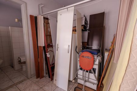 Casa para alugar com 270m², 5 quartos e 6 vagas Casa para alugar com 270m², 5 quartos e 6 vagasQuarto de Serviço