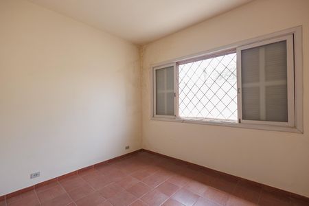 Casa para alugar com 270m², 5 quartos e 6 vagas Casa para alugar com 270m², 5 quartos e 6 vagasQuarto 1