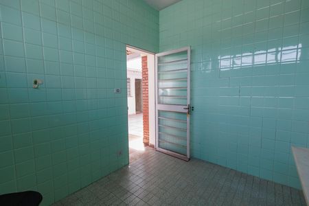 Casa para alugar com 270m², 5 quartos e 6 vagas Casa para alugar com 270m², 5 quartos e 6 vagasCozinha