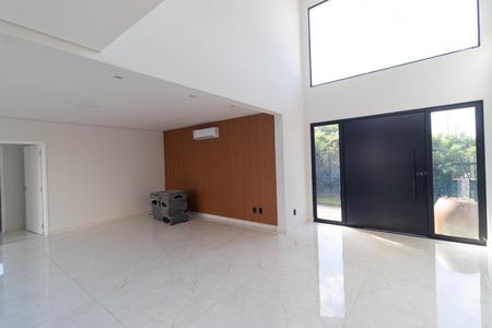 Casa de condomínio à venda com 450m², 4 quartos e 4 vagasSala