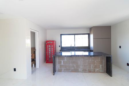 Casa de condomínio à venda com 450m², 4 quartos e 4 vagasCozinha