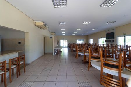 Casa de condomínio à venda com 450m², 4 quartos e 4 vagasÁrea comum - Salão de festas