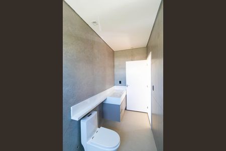 Casa de condomínio à venda com 450m², 4 quartos e 4 vagasBanheiro da Suíte 02