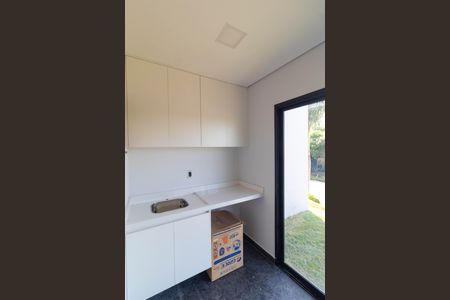 Casa de condomínio à venda com 450m², 4 quartos e 4 vagasÁrea de Serviço