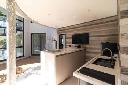 Casa de condomínio à venda com 450m², 4 quartos e 4 vagasÁrea gourmet