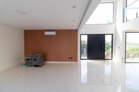 Casa de condomínio à venda com 450m², 4 quartos e 4 vagasSala