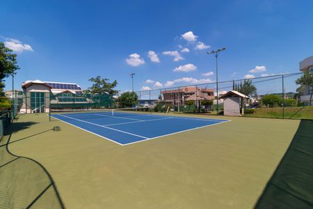 Casa de condomínio à venda com 450m², 4 quartos e 4 vagasÁrea comum - Quadra de Tênis