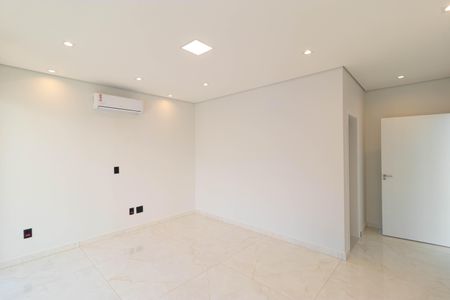 Casa de condomínio à venda com 450m², 4 quartos e 4 vagasSuíte 01