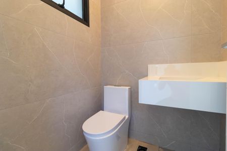 Casa de condomínio à venda com 450m², 4 quartos e 4 vagasLavabo da Sala