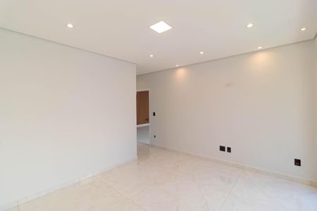 Casa de condomínio à venda com 450m², 4 quartos e 4 vagasSuíte 01