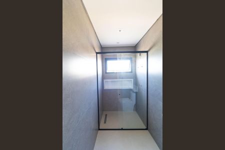 Casa de condomínio à venda com 450m², 4 quartos e 4 vagasBanheiro da Suíte 02