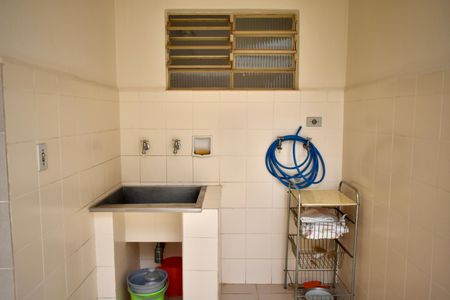 Casa à venda com 120m², 3 quartos e 1 vagaÁrea de Serviço