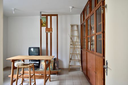 Casa à venda com 120m², 3 quartos e 1 vagaSuíte