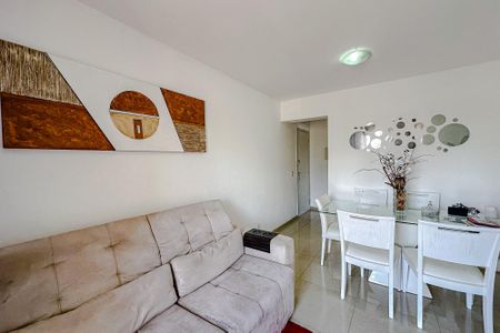 Apartamento à venda com 48m², 2 quartos e 1 vagaSala