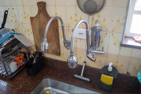 Casa à venda com 397m², 2 quartos e 2 vagasCozinha