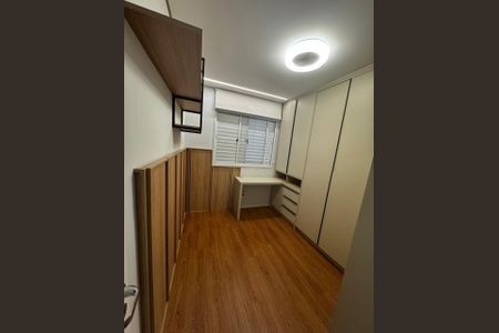 Apartamento à venda com 90m², 3 quartos e 2 vagas Apartamento à venda com 90m², 3 quartos e 2 vagasQuarto 3