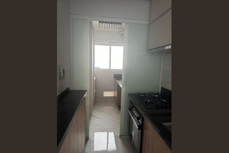 Apartamento à venda com 90m², 3 quartos e 2 vagas Apartamento à venda com 90m², 3 quartos e 2 vagasCozinha e Área de Serviço