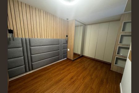 Apartamento à venda com 90m², 3 quartos e 2 vagas Apartamento à venda com 90m², 3 quartos e 2 vagasQuarto 1