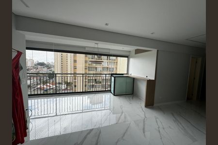 Apartamento à venda com 90m², 3 quartos e 2 vagas Apartamento à venda com 90m², 3 quartos e 2 vagasSala