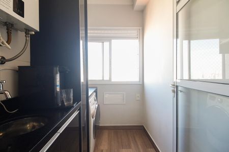 Apartamento à venda com 66m², 2 quartos e 1 vaga Apartamento à venda com 66m², 2 quartos e 1 vagaÁrea de Serviço