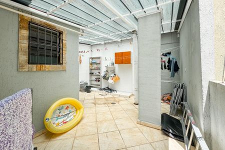 Casa à venda com 150m², 3 quartos e 2 vagasÁrea de Serviço