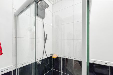 Casa à venda com 150m², 3 quartos e 2 vagasBanheiro da Suíte 1