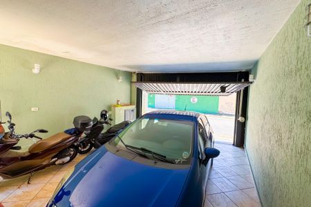 Casa à venda com 150m², 3 quartos e 2 vagasGaragem