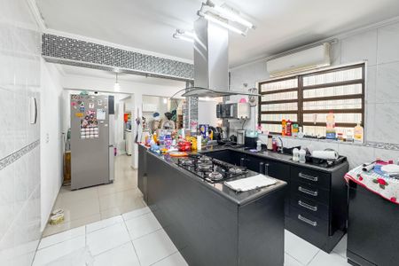 Casa à venda com 150m², 3 quartos e 2 vagasCozinha