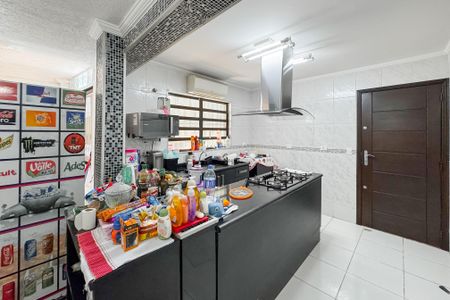 Casa à venda com 150m², 3 quartos e 2 vagasCozinha
