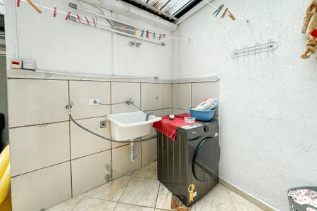 Casa à venda com 150m², 3 quartos e 2 vagasÁrea de Serviço