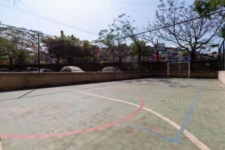 Apartamento à venda com 60m², 2 quartos e sem vaga Apartamento à venda com 60m², 2 quartos e sem vagaÁrea comum - Quadra esportiva