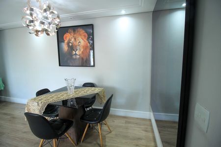 Apartamento à venda com 55m², 2 quartos e 1 vagaSala