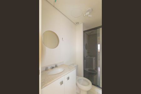 Apartamento à venda com 63m², 2 quartos e 1 vaga Apartamento à venda com 63m², 2 quartos e 1 vagaBanheiro Social
