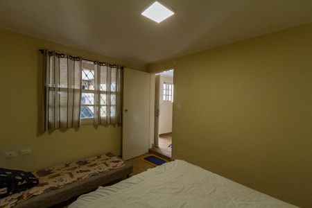 Casa à venda com 169m², 3 quartos e 2 vagasEdícula - Quarto