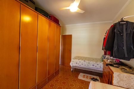 Casa à venda com 169m², 3 quartos e 2 vagasQuarto 1