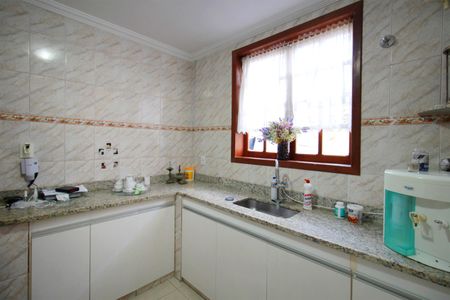 Casa à venda com 316m², 4 quartos e 4 vagasÁrea de Serviço