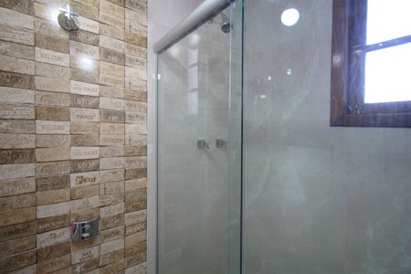 Casa à venda com 316m², 4 quartos e 4 vagasBanheiro