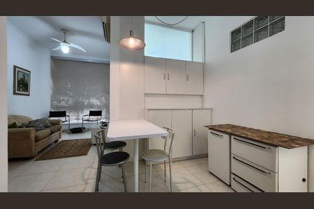 Apartamento para alugar com 36m², 1 quarto e 1 vagaSala