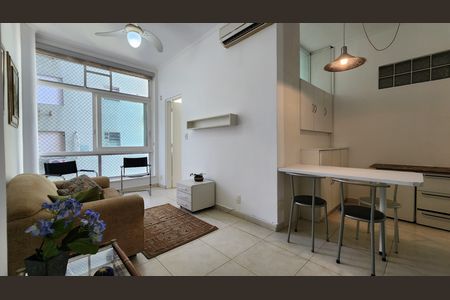 Apartamento para alugar com 36m², 1 quarto e 1 vagaSala