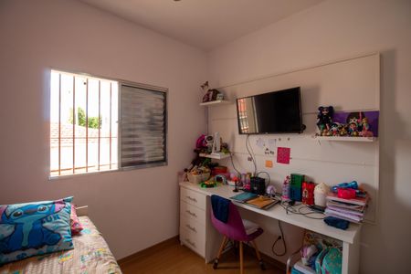 Casa à venda com 220m², 3 quartos e 2 vagasQuarto 1