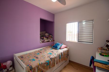 Casa à venda com 220m², 3 quartos e 2 vagasQuarto 1