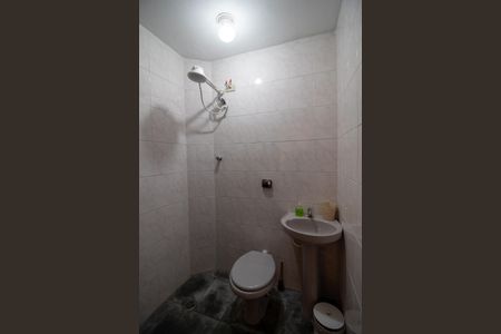 Casa à venda com 220m², 3 quartos e 2 vagasBanheiro de serviço